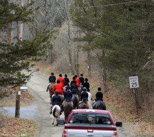 essex-foxhounds-thanksgiving-nj-nov-24-no-1562-traffic-300dpi