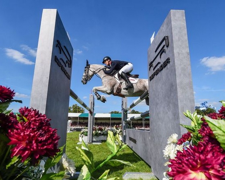 click to enlarge photo Oliver Townend and Ballaghmor Class (Photo courtesy Defender Burghley)
