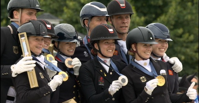 Germans get dressage gold again, but not the highest individual score