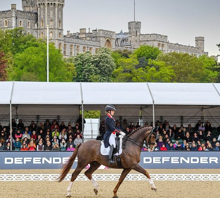 It’s two in a row for golden girl Dujardin